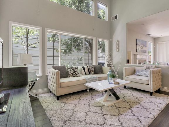 2nd image of 39977 Potrero Dr