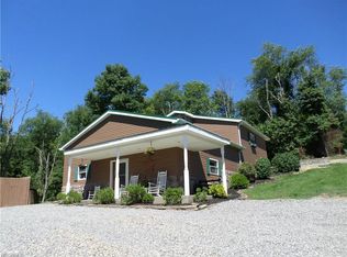 83 Abbey Ln, Colliers, WV 26035