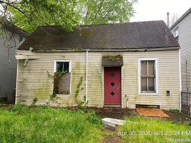 2nd image of 2819 W Chestnut St