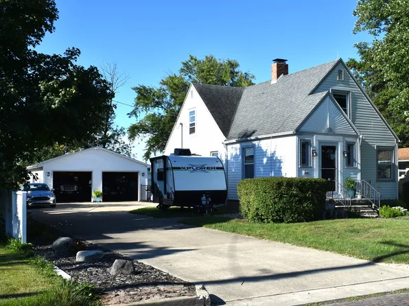 403 E Elm St, Buckley, IL 60918