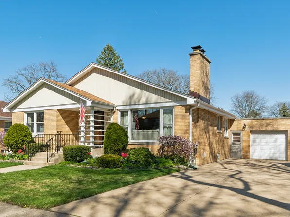 9231 S Sacramento Ave, Evergreen Park, IL 60805