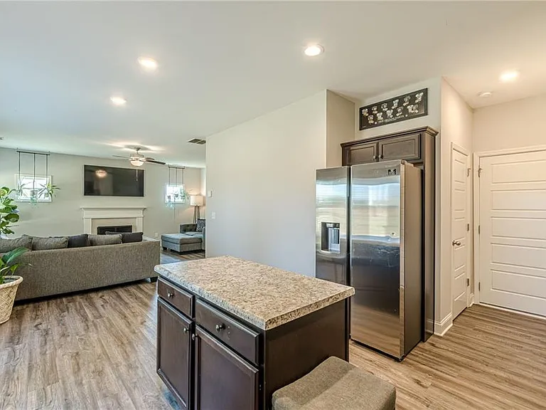 123 Mulberry Dr — Photo 21