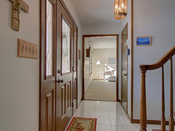 4th image of 6958 Windwood Dr