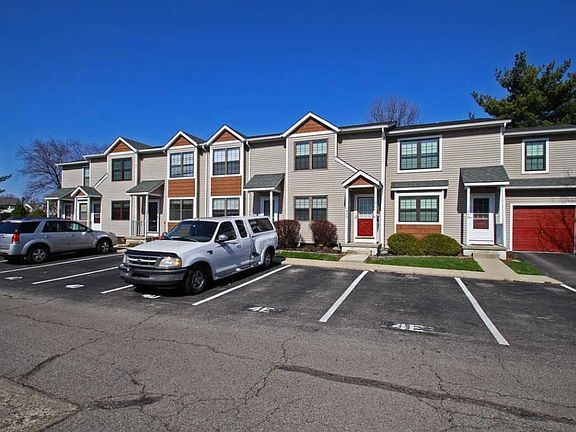 4th image of 1008 Syracuse Ln