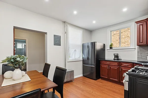 Rented by Corcoran | media 3