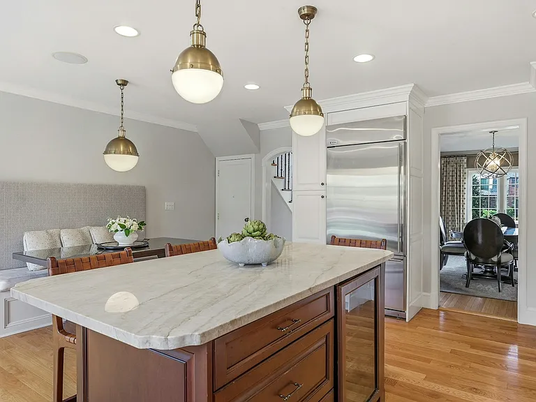 106 Thayer Rd — Photo 5