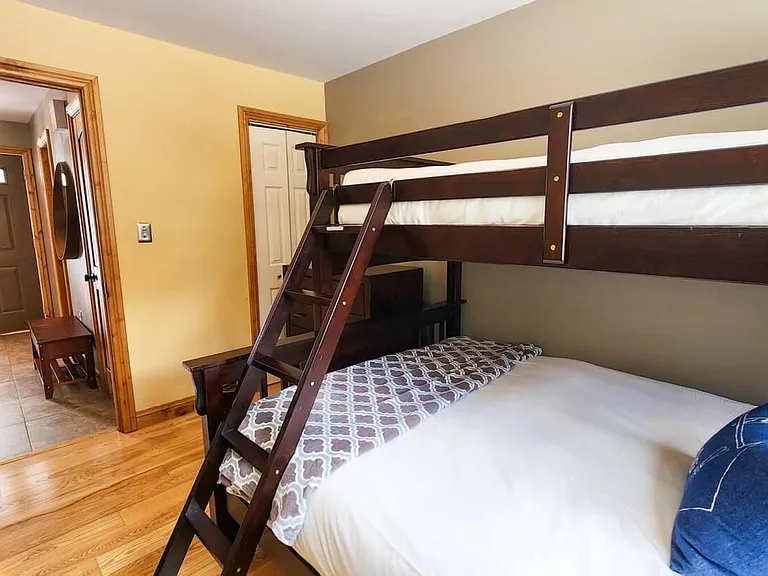 501L Teller St #L — Photo 12