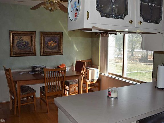 4th image of 55040 Belle Rose Dr