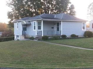 410 Pennsylvania Ave, Phillipsburg, NJ 08865