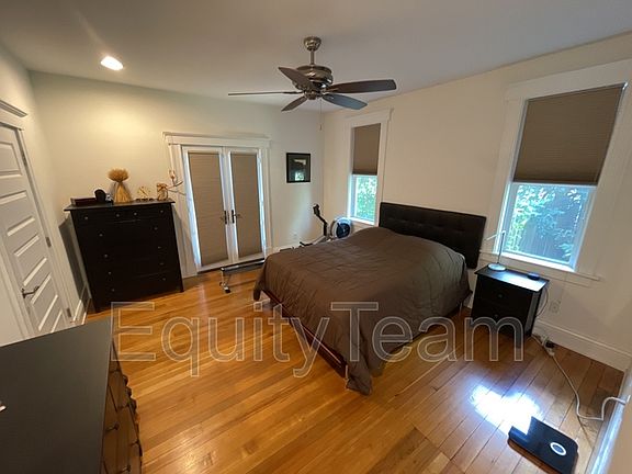 5th image of 522 W Loveland Ave