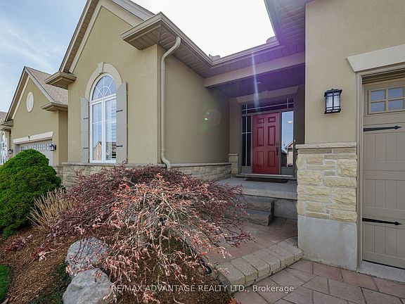 3rd image of 2615 Colonel Talbot Rd #28