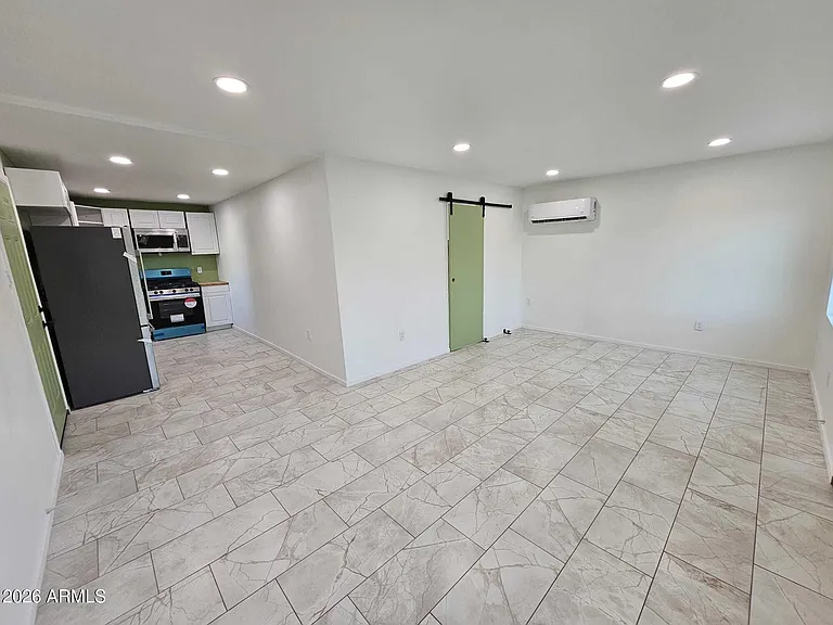 8375 W Madison St — Photo 9