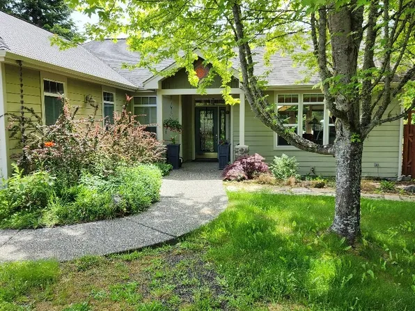 53 S Windflower Lane, Port Angeles, WA 98362