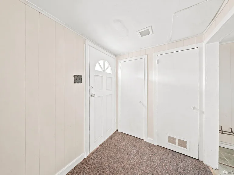12.5 Schultz St #3 — Photo 8