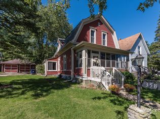 358 Wilcox Ave, Elgin, IL 60123