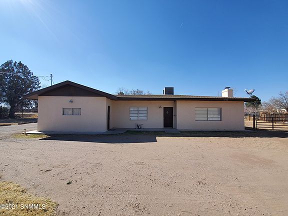 2nd image of 2138 Calle Del Sur