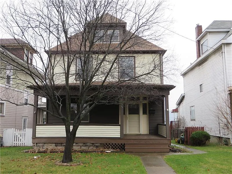1255 Taylor Ave photo 1