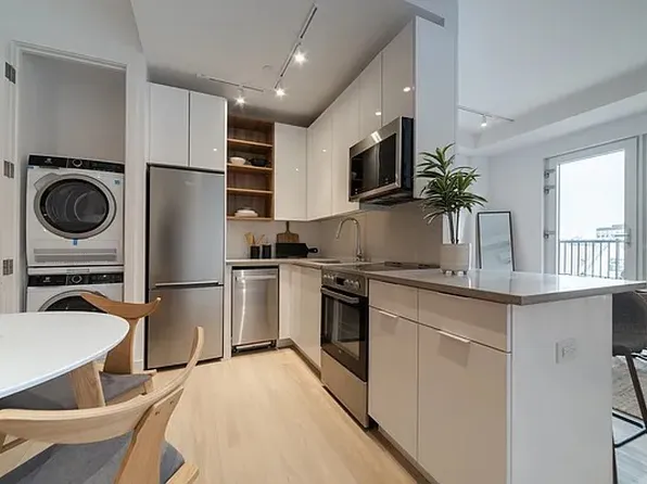 1457 Flatbush Avenue image 1 of 31