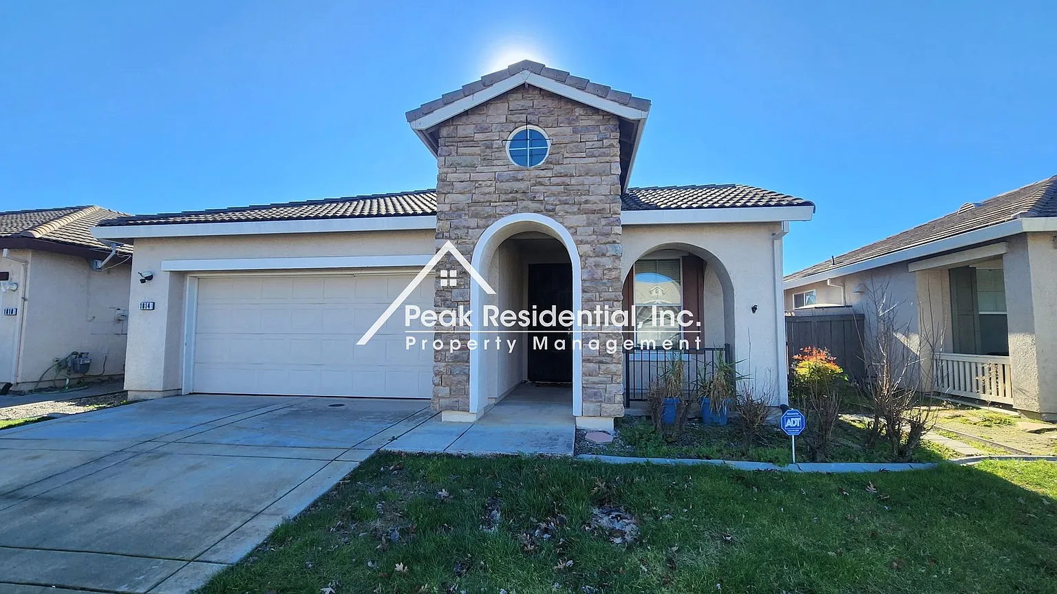 1814 Zurlo Way photo 1