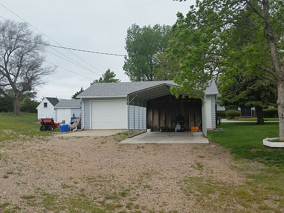 5th image of 102 S Maloney Dr