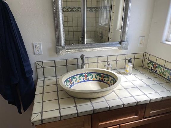 5th image of 404 Tulane Pl NE #1