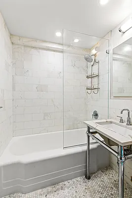 Sold by Compass | media 7