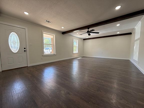 2nd image of 321 Clayton Rd