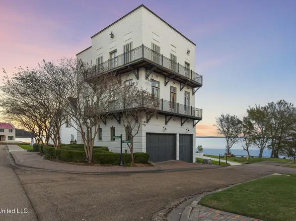 104 Galvez St, Madison, MS 39110