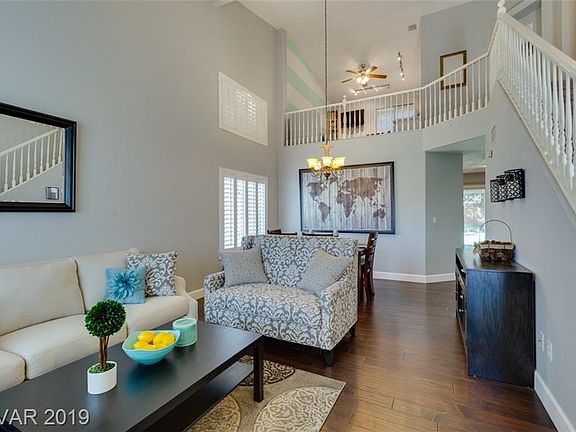 3rd image of 311 Laguna Glen Dr