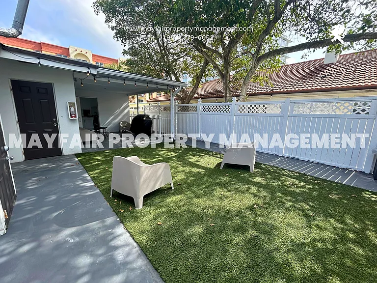 421 Sunset Dr #3 — Photo 10