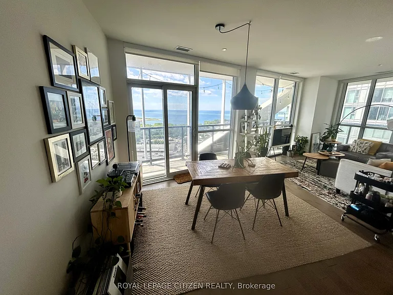 30 Ordnance St #2402 — Photo 14