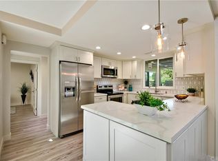 921 Avenida Majorca APT D, Laguna Woods, CA 92637