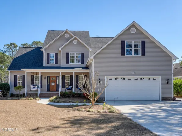 201 Golf Terrace Court, Hampstead, NC 28443