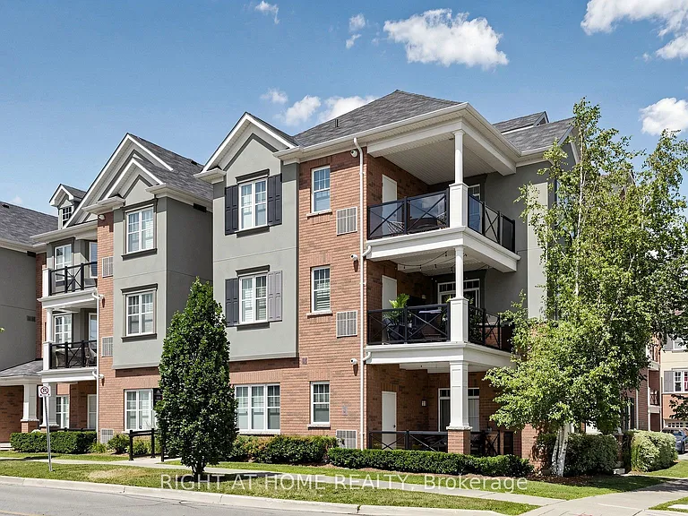 2333 Sawgrass Dr #205 — Photo 2