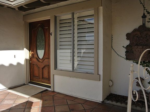 3rd image of 121 Guanajuato Ct