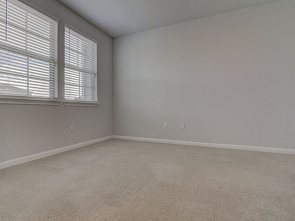 4th image of 6603 Smarty Jones Ln