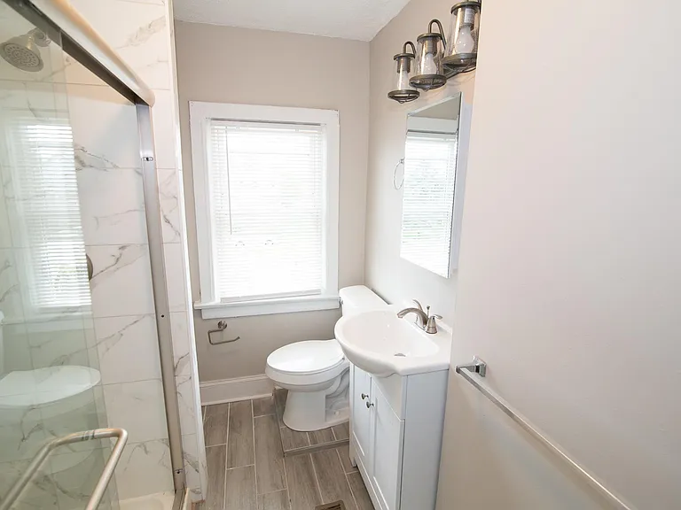 248 E Welch Ave — Photo 8