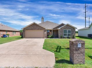 7304 Mistletoe Trl, Granbury, TX 76048