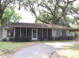 721 S 9th St, Leesburg, FL 34748