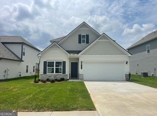 412 Larry Ln, Adairsville, GA 30103