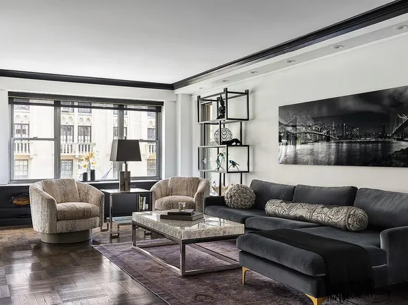 2 5th Ave APT 4O, New York, NY 10011