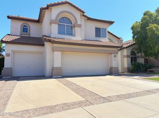 3213 E Desert Flower Ln, Phoenix, AZ 85044