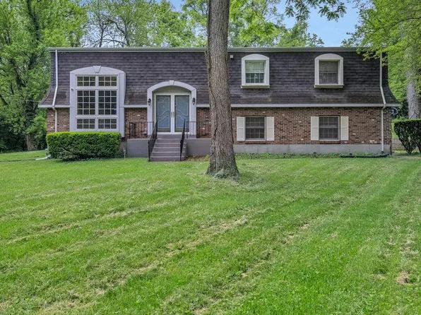 12 Sassafras Mnr, Saint Louis, MO 63135