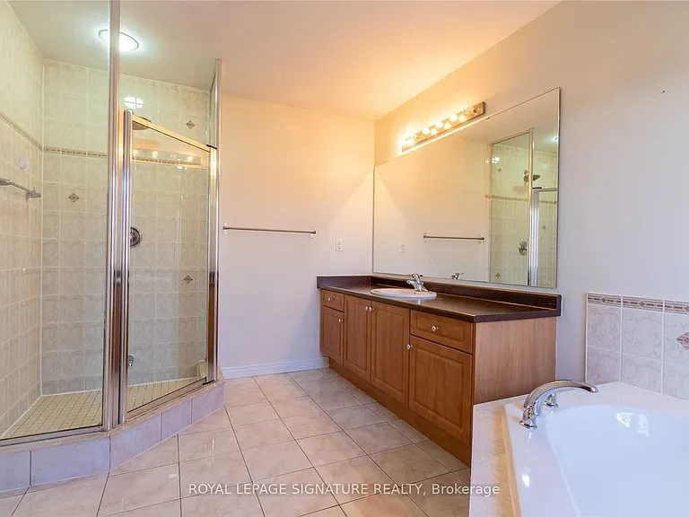 128 Holmes Cres — Photo 20