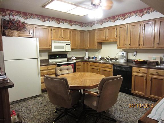 3rd image of 440 S Parkcrest Unit 116