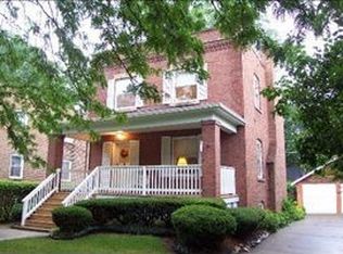 10649 S Longwood Dr, Chicago, IL 60643