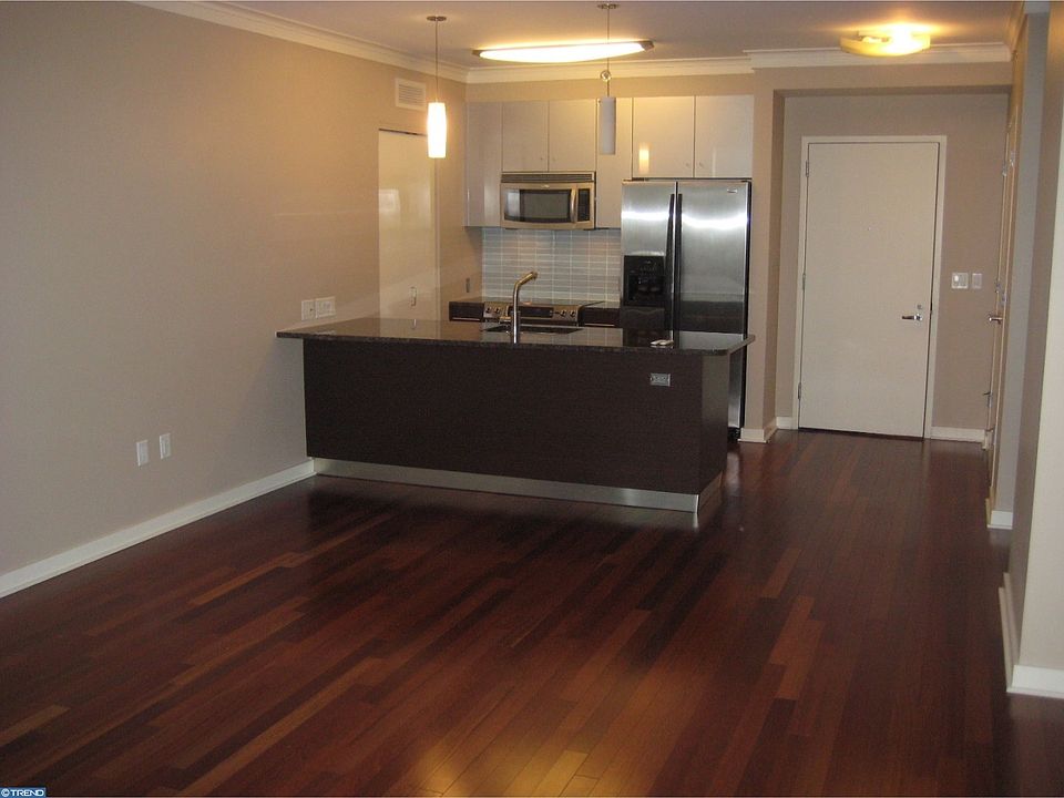 1st image of 2101 Market St Unit 3305