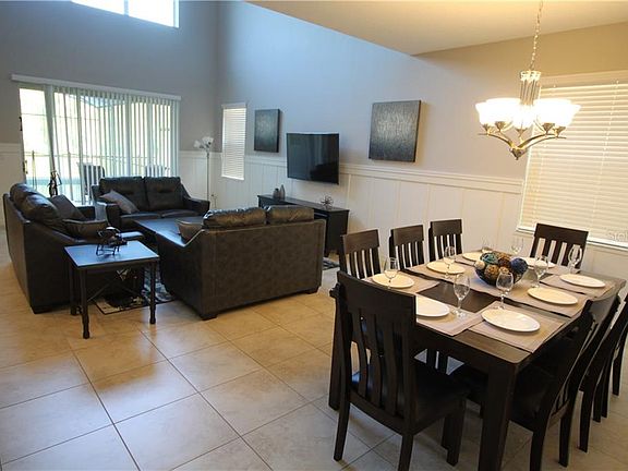 3rd image of 2916 Banana Palm Dr
