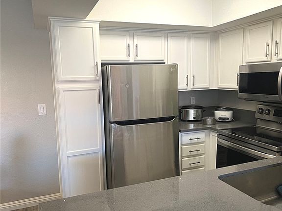 4th image of 1455 E Katie Ave Unit G28