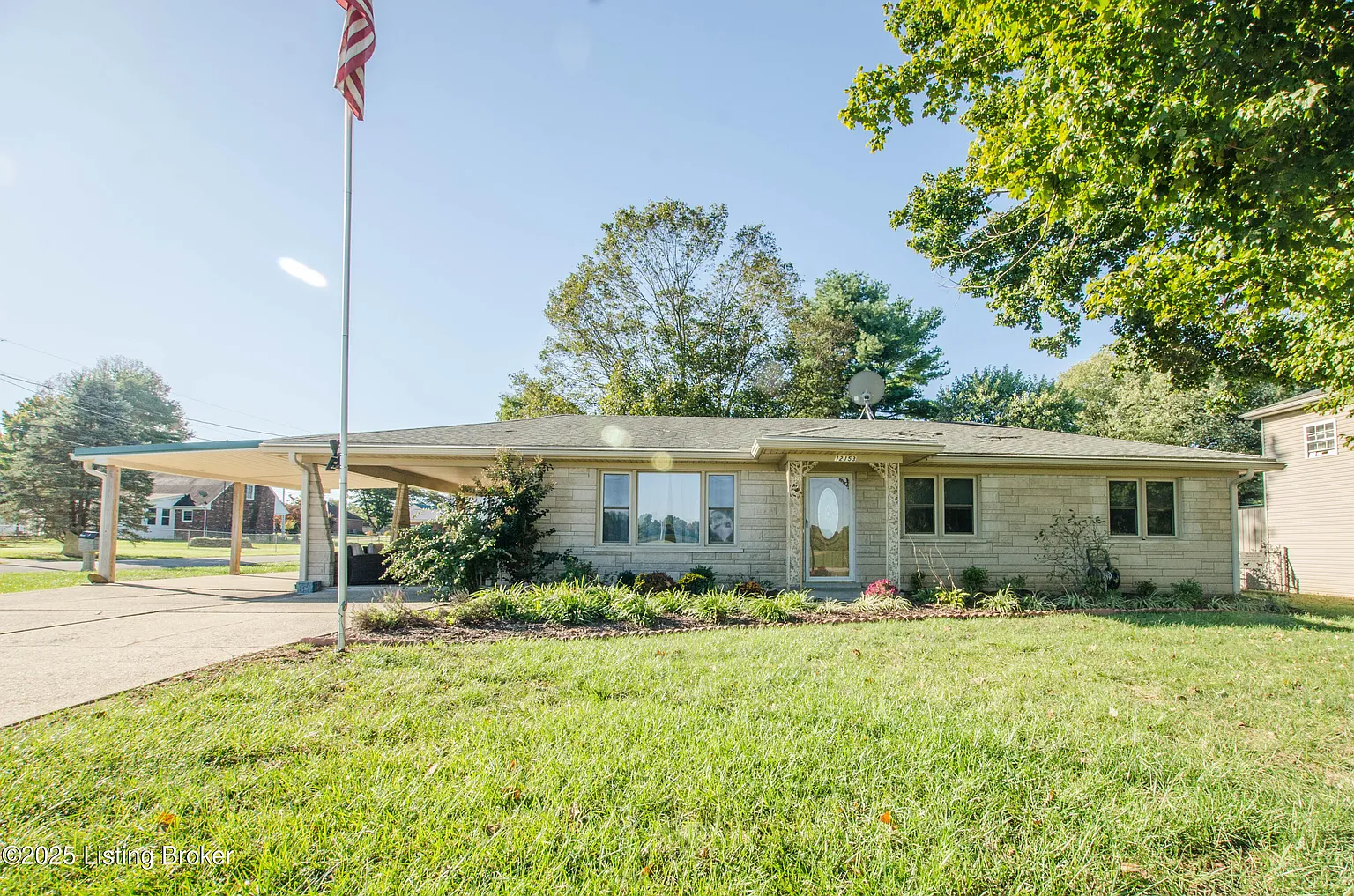 12153 Highway 44 E photo 1